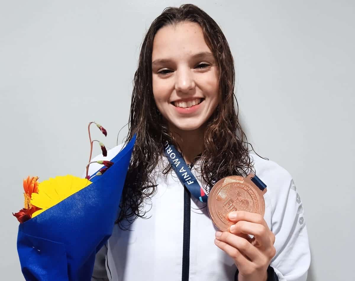 NATACIÓ MUNDIAL JÚNIOR – Emma Carrasco, medalla de bronze en 200 m estils