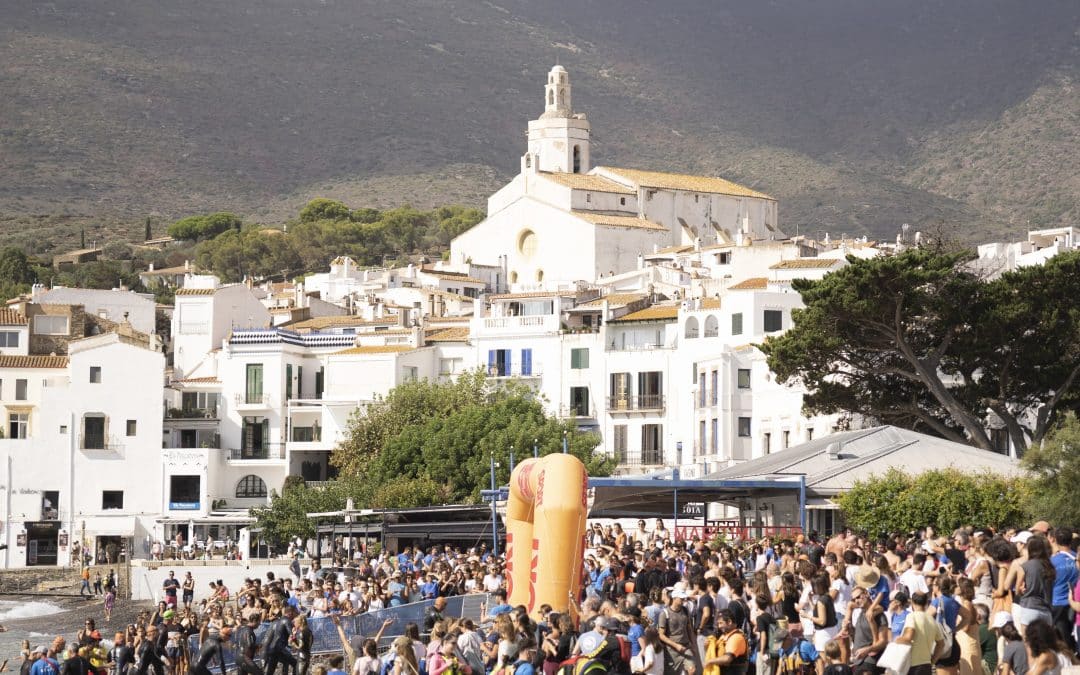 AAOO – MĆS DE 1500 NEDADORS I NEDADORES A LA MARNATON DE CADAQUĆS